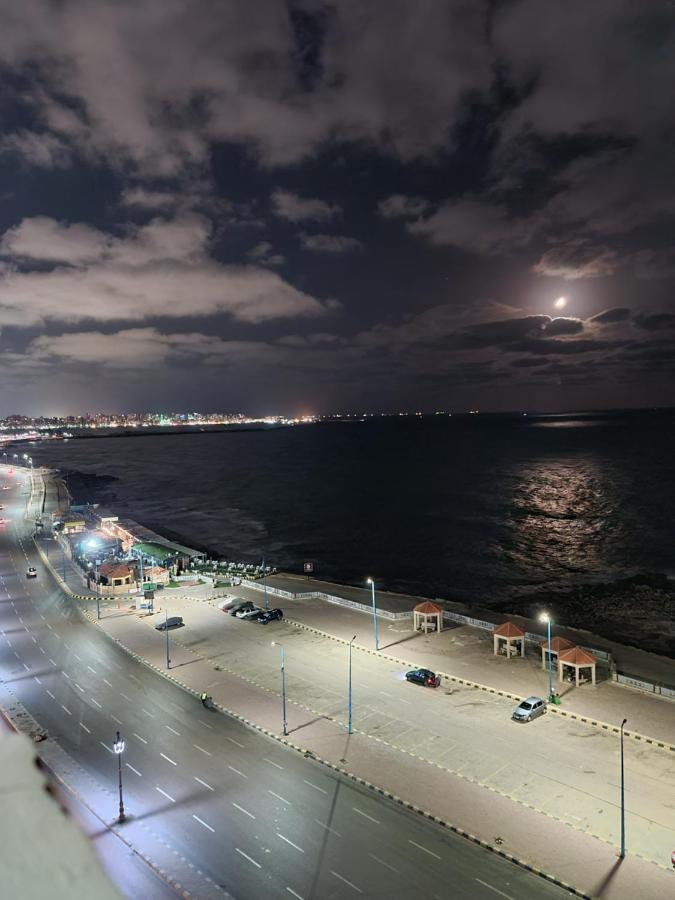 Hyat Hostel & Suites Alexandria Luaran gambar