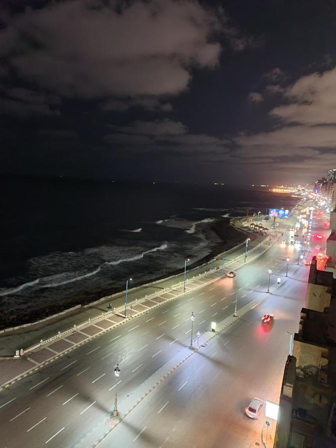 Hyat Hostel & Suites Alexandria Luaran gambar