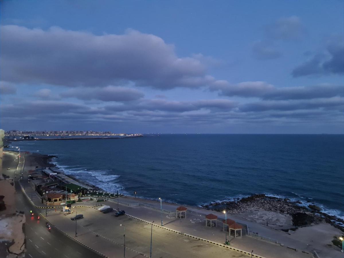 Hyat Hostel & Suites Alexandria Luaran gambar