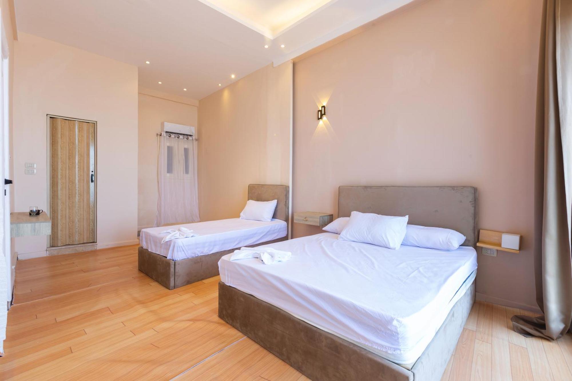 Hyat Hostel & Suites Alexandria Luaran gambar